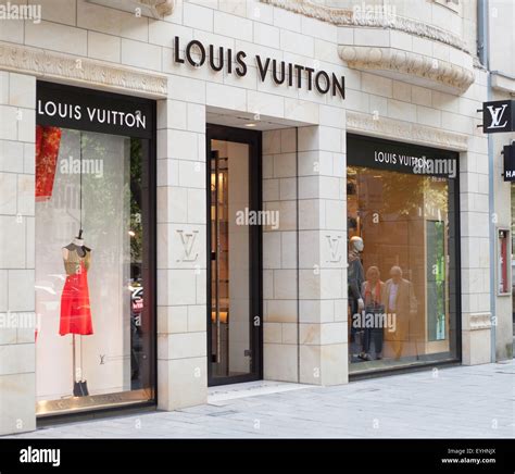 louis vuitton düsseldorf termin vereinbaren|Find Louis Vuitton Stores in Germany .